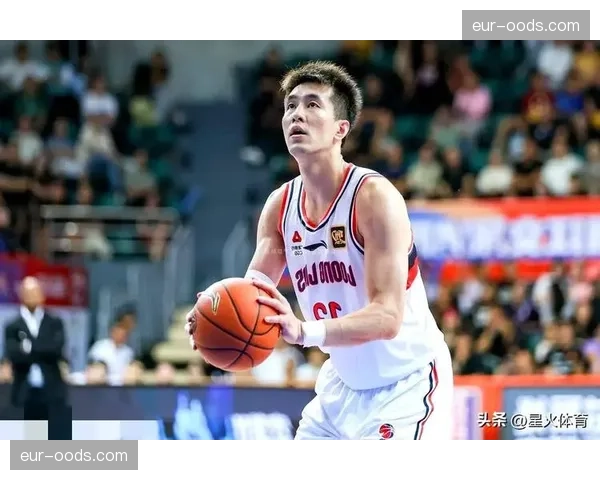 郭艾伦复出11中3状态待回暖 广州后卫仍需时间寻找节奏 郭艾伦复出11中3状态待回暖 广州后卫仍需时间寻找节奏