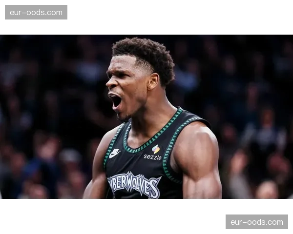 爱德华兹与兰德尔合砍64分 森林狼内外线组合威力初显